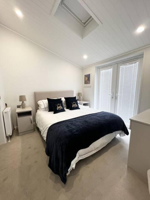 Diddly Squat Lodge With Hot Tub, Pendle View Holiday Park Clitheroe Εξωτερικό φωτογραφία